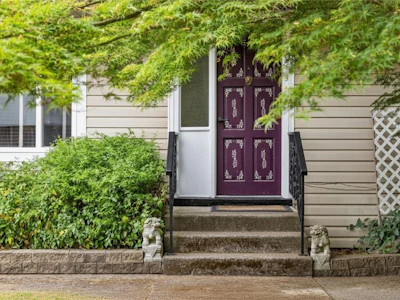 1524 Pacific Crescent - 2