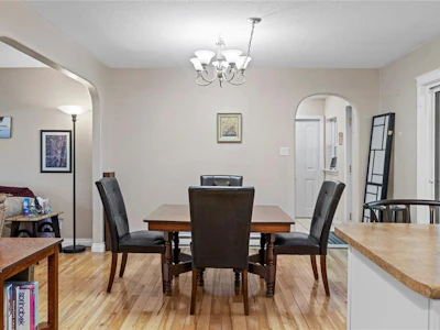 1524 Pacific Crescent - 5