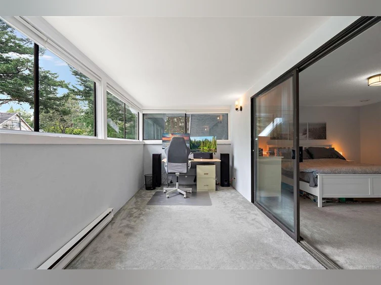 4143 Cedar Hill Road, Saanich, BC, V8N 3C2 - 17