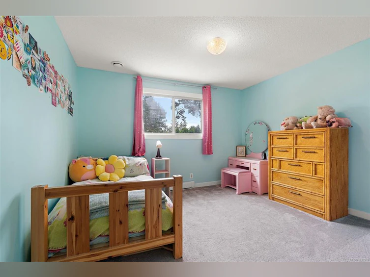 4143 Cedar Hill Road, Saanich, BC, V8N 3C2 - 20