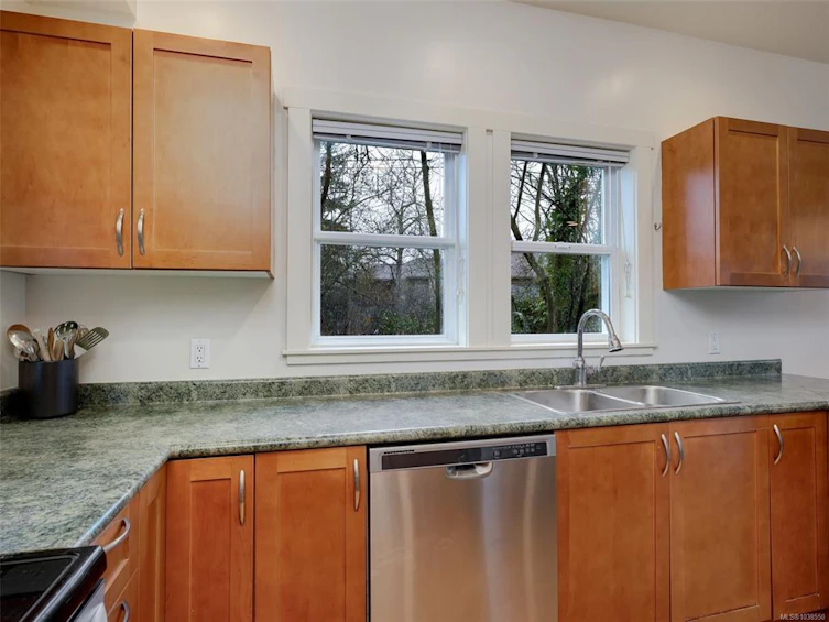 12-4530 Pipeline Road, Saanich, BC, V8Z 7Y6 - 7