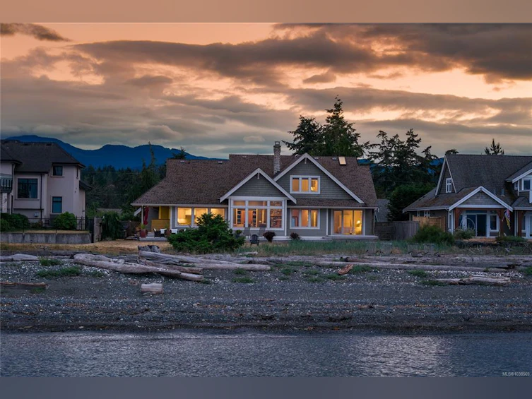 959 Mcfeely Drive, Qualicum Beach, BC, V9K 2B7