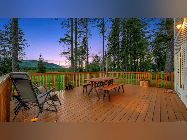 2056 Spike Road, Black Creek, BC, V9J 1N5 - 58