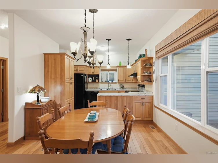 891 Terrien Way, Parksville, BC, V9P 1T2 - 5