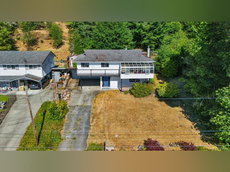 2348 N French Road, Sooke, BC, V9Z 0M5 - 2