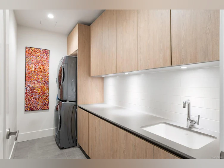 501-888 Government Street, Victoria, BC, V8W 0G5 - 24