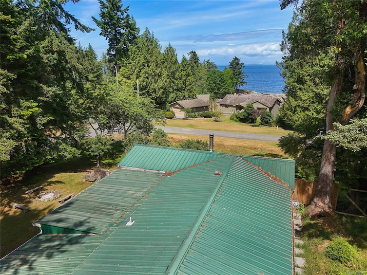 222 Skana Gate Road, Mayne Island, BC, V0N 2J1 - 10