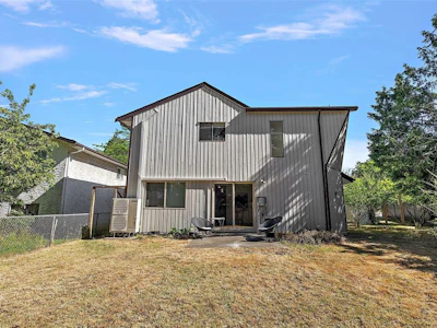 1871 Fairburn Drive - 3