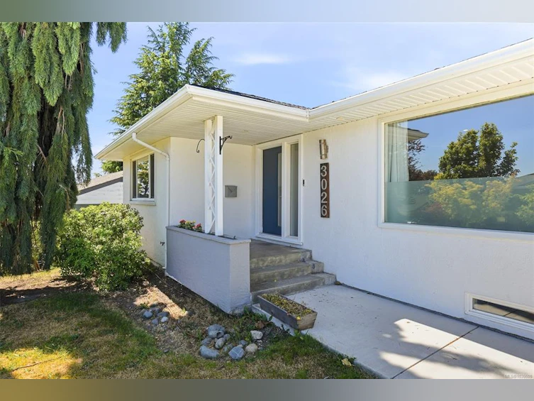 3026 Larkdowne Road, Oak Bay, BC, V8R 5N2 - 44