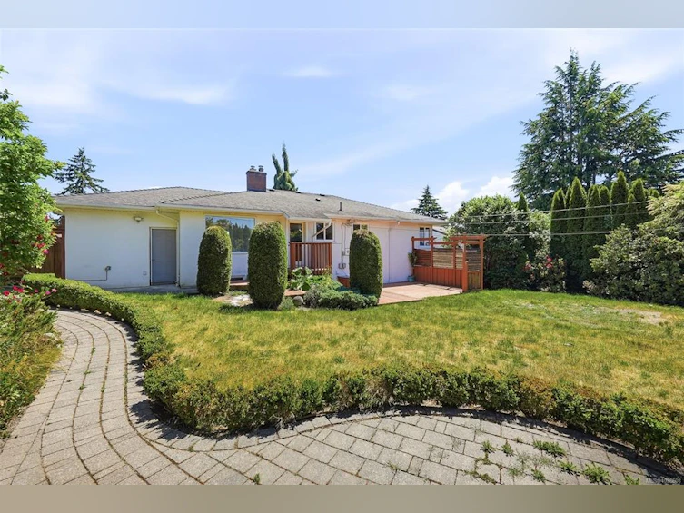 3026 Larkdowne Road, Oak Bay, BC, V8R 5N2 - 43