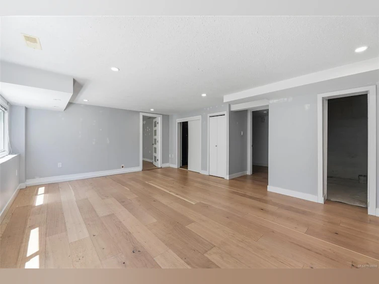 3026 Larkdowne Road, Oak Bay, BC, V8R 5N2 - 25