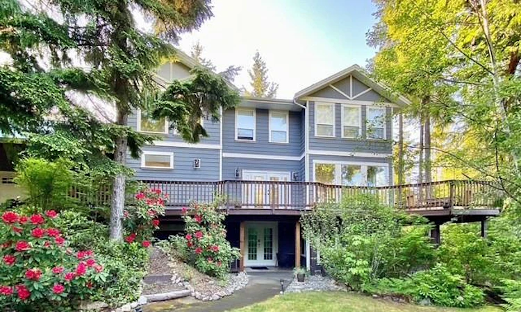 1571 Meadowood Way