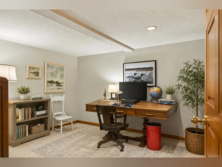 2070 Cooper Road, Gabriola Island, BC, V0R 1X7 - 46
