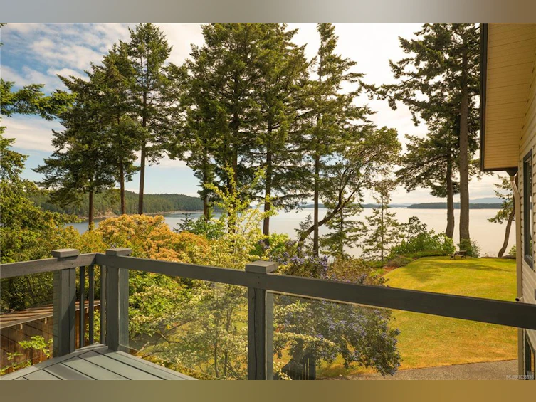 2070 Cooper Road, Gabriola Island, BC, V0R 1X7 - 31
