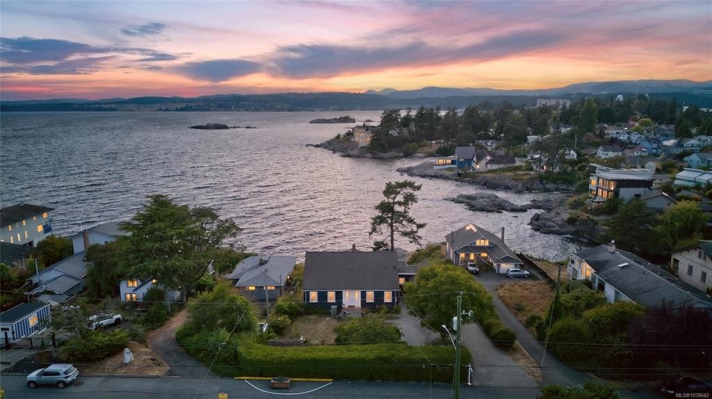 436 Constance Avenue, Esquimalt, BC, V9A 6N3