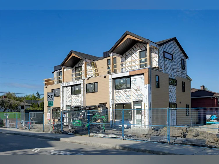 4-2100 Allenby Street, Oak Bay, BC, V8R 3C3 - 12