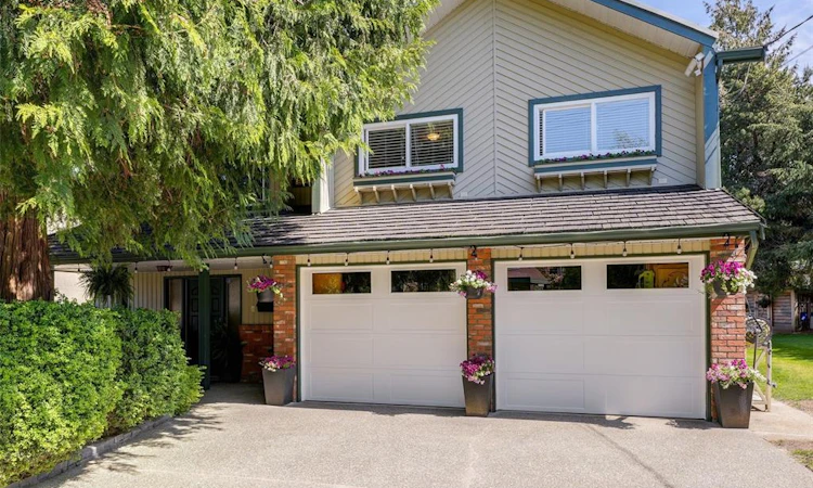 3369 St. Troy Place