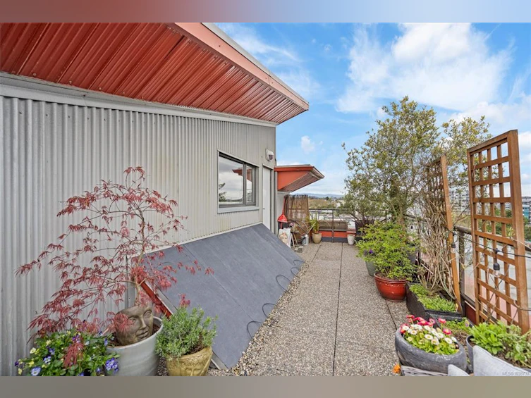 402-455 Sitkum Road, Victoria, BC, V9A 7N9 - 37