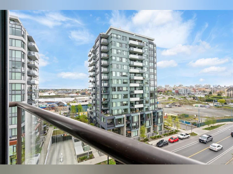 402-455 Sitkum Road, Victoria, BC, V9A 7N9 - 13