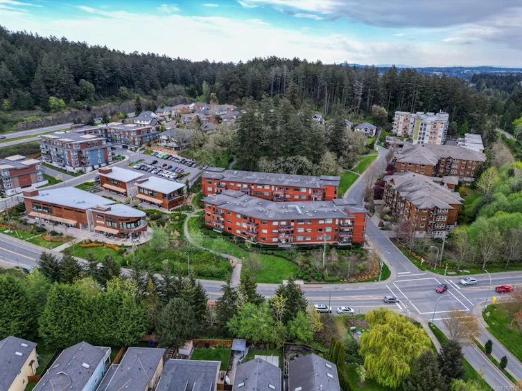 207-150 Nursery Hill Drive, View Royal, BC, V9B 0P2 - 32