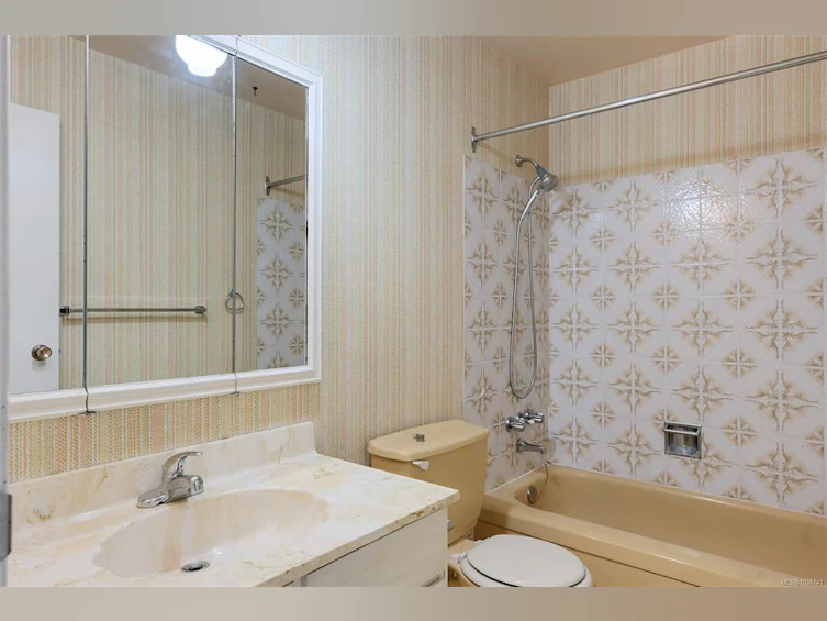 15-3968 Cedar Hill Road, Saanich, BC, V8N 3B8 - 44