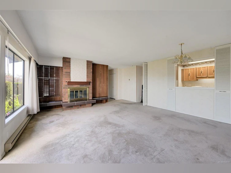 15-3968 Cedar Hill Road, Saanich, BC, V8N 3B8 - 13