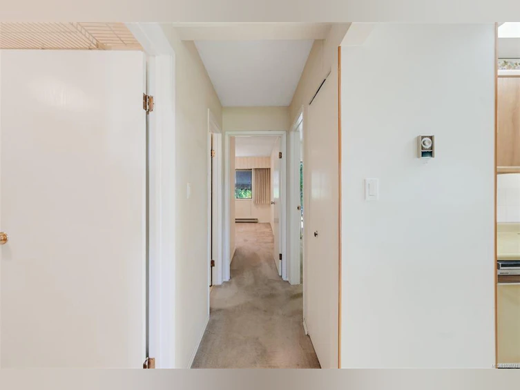 15-3968 Cedar Hill Road, Saanich, BC, V8N 3B8 - 25