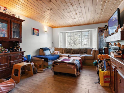 3176 Balfour Avenue - 4