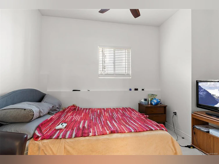 3176 Balfour Avenue, Victoria, BC, V9A 1S1 - 11