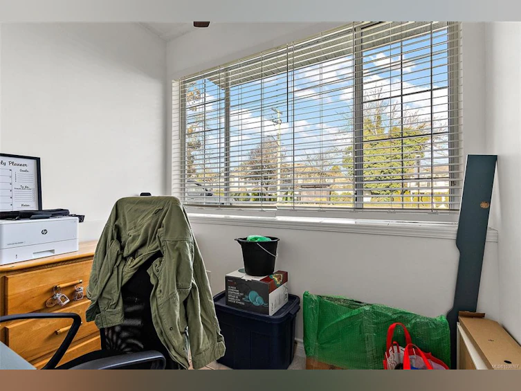 3176 Balfour Avenue, Victoria, BC, V9A 1S1 - 16