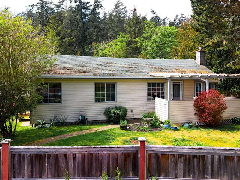 D - 7885 West Coast Road, Sooke BC V9Z 0R6