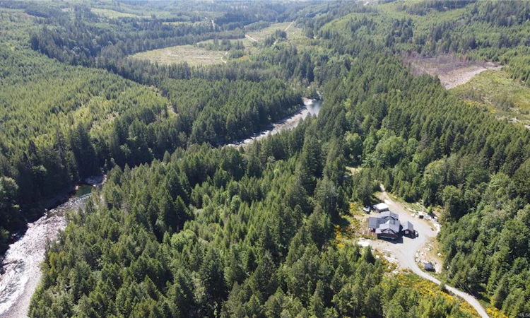 2745 Nanaimo River Road