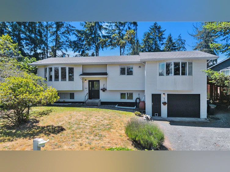 7487 Forest Turn Way, Nanaimo, BC, V0R 2H0