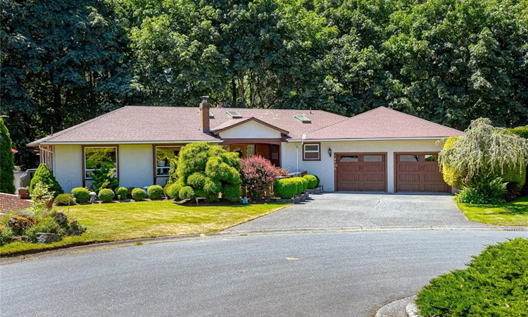 4770 Amblewood Drive