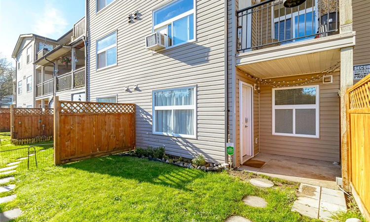 109-3215 Cowichan Lake Road