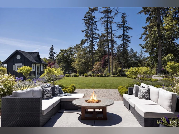 839 Clayton Road, North Saanich, BC, V8L 5M3 - 38