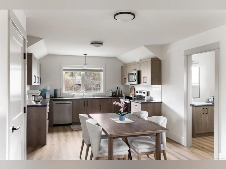 839 Clayton Road, North Saanich, BC, V8L 5M3 - 31
