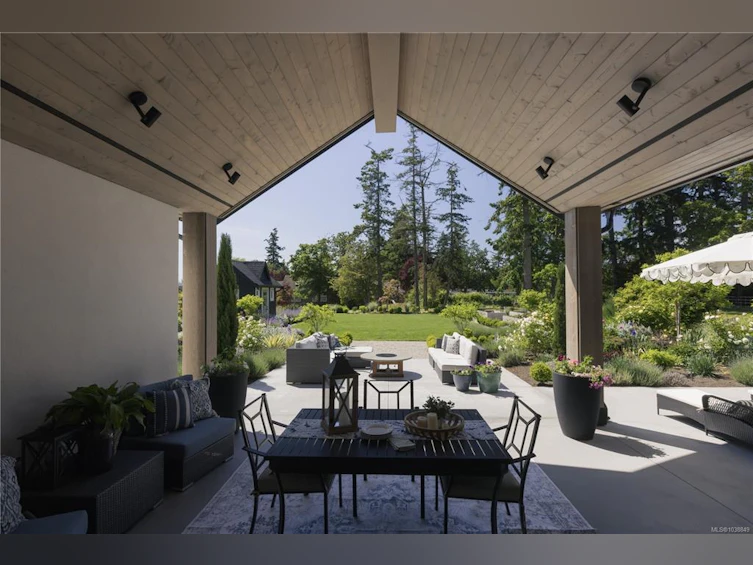 839 Clayton Road, North Saanich, BC, V8L 5M3 - 41
