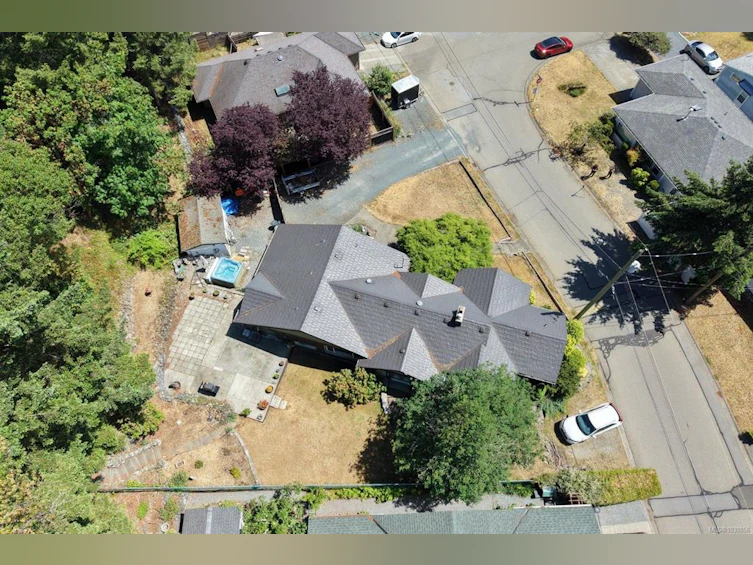 3604 Rockcliffe Drive, Nanaimo, BC, V9T 5S2 - 5