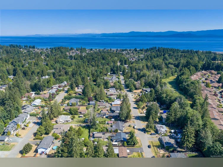 787 Barclay Crescent, French Creek, BC, V9P 1Z3 - 80