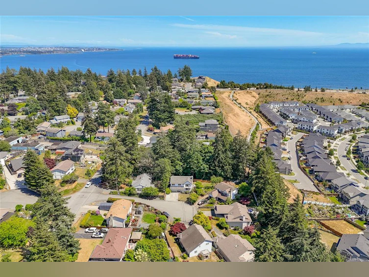 365 E Cotlow Road, Colwood, BC, V9C 3W8 - 43