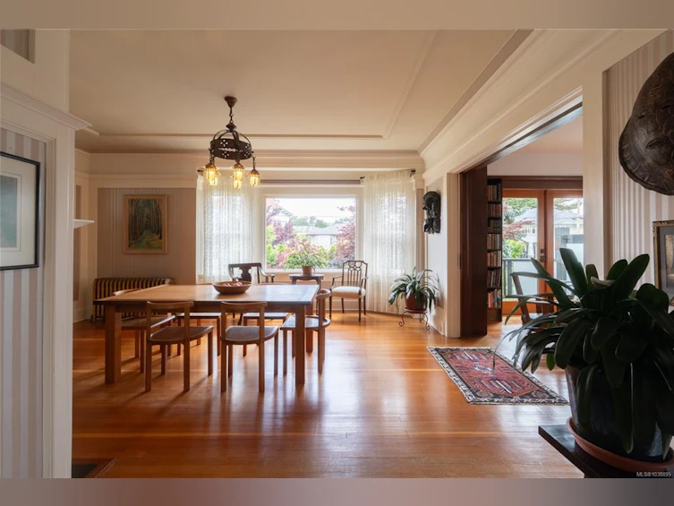 71 Linden Avenue, Victoria, BC, V8V 4C9 - 7