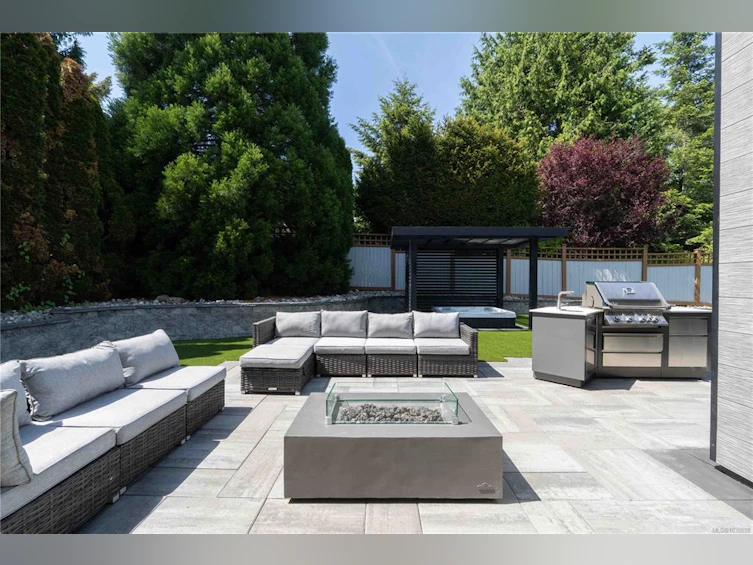 374 Sunset Avenue, Oak Bay, BC, V8S 4L2 - 47