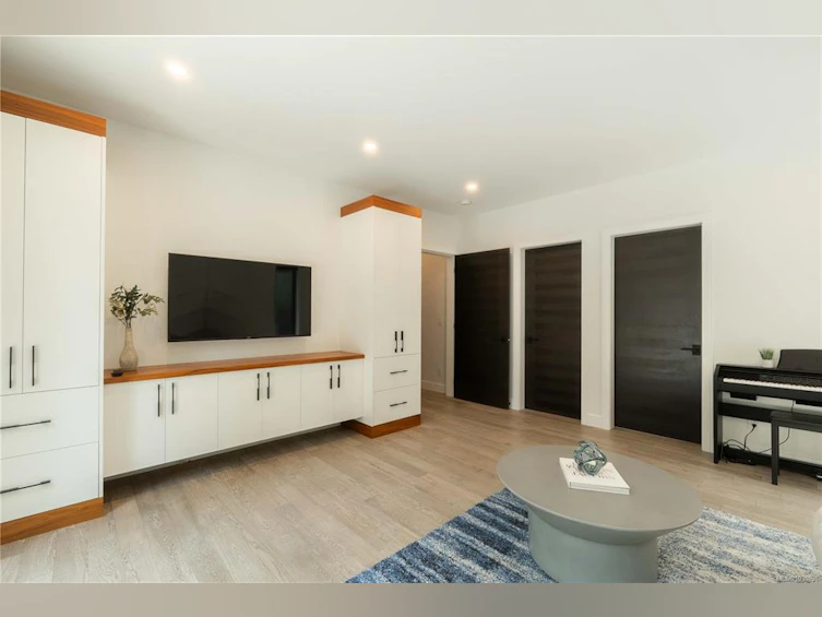 374 Sunset Avenue, Oak Bay, BC, V8S 4L2 - 41