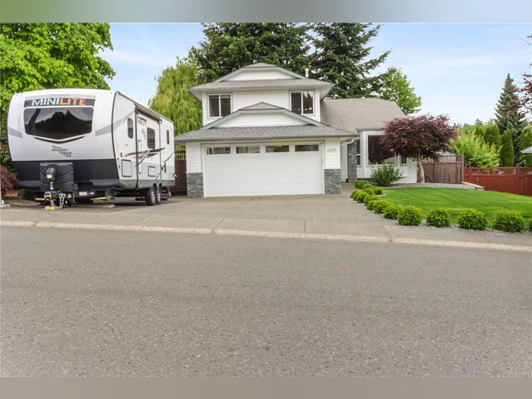 6129 Glacier Way, Nanaimo, BC, V9T 6C8 - 62