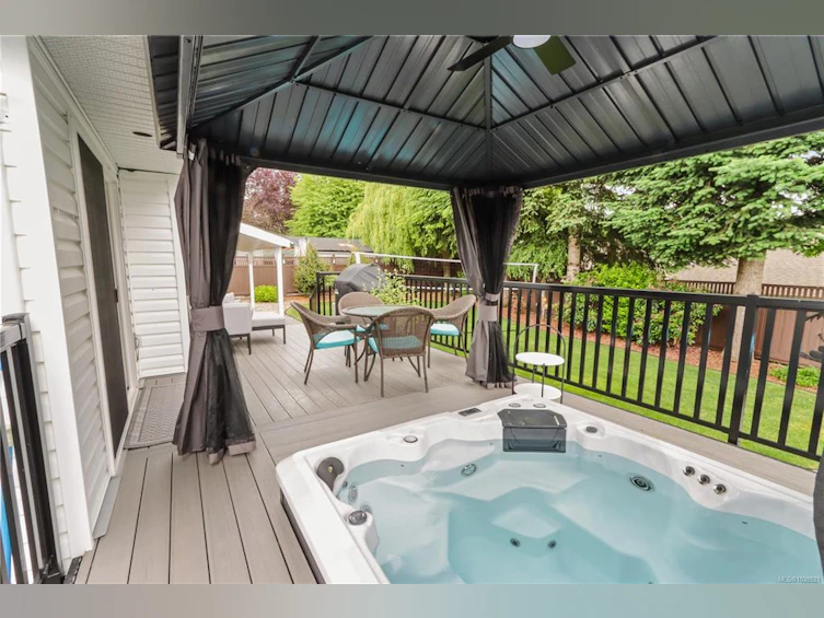6129 Glacier Way, Nanaimo, BC, V9T 6C8 - 50