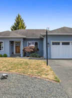 225 Crabapple Crescent