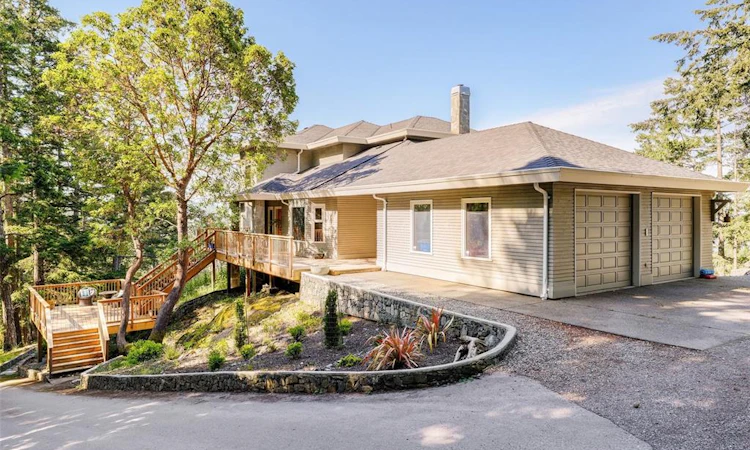 5000 Sooke Hanger Drive