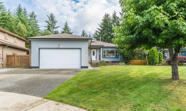 6015 Joseph Place
