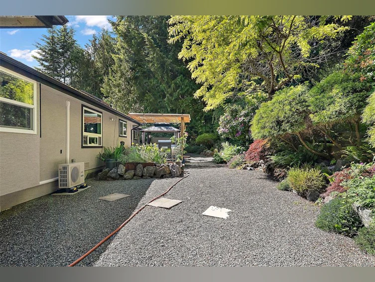 2375 Damascus Road, Shawnigan Lake, BC, V8H 2E7 - 44